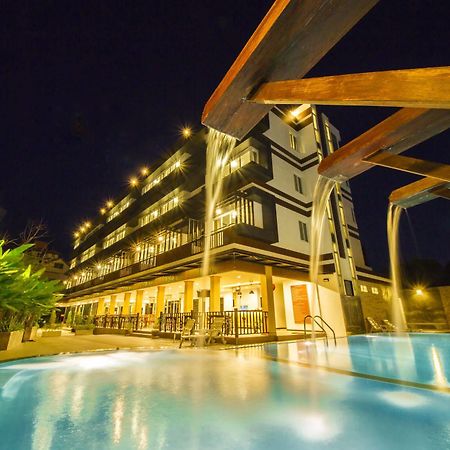Th Beach Hotel Huahin Kültér fotó