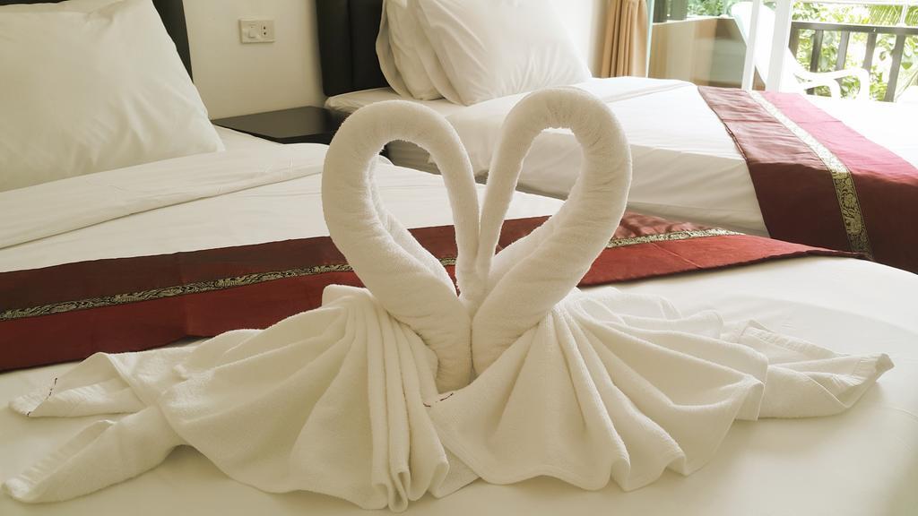 Th Beach Hotel Huahin Kültér fotó