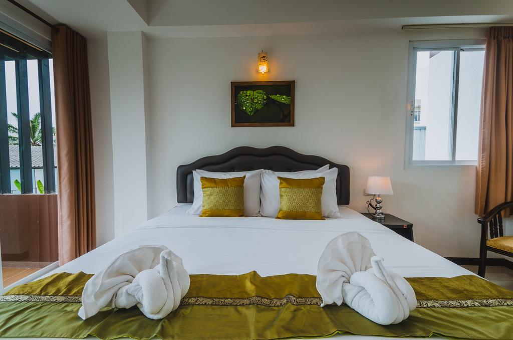 Th Beach Hotel Huahin Kültér fotó
